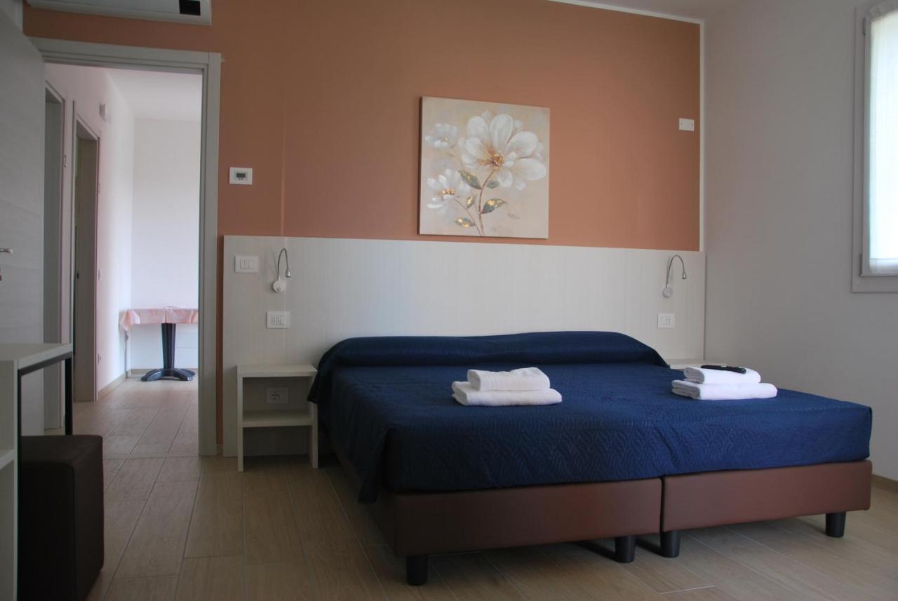 B&B Da Rosy Lazise Exterior foto